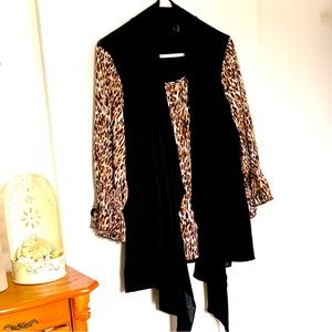 New Directions Faux 2 piece Animal  print top size petite extra-large PXL